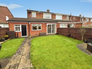 Photo 6- click for photo gallery